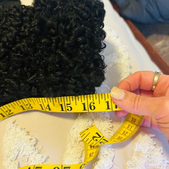 Curled lamb fur coat - Picture 10 of 10